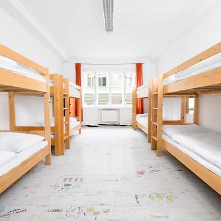 Benedikt City Center Hostel ปราก ภายนอก รูปภาพ