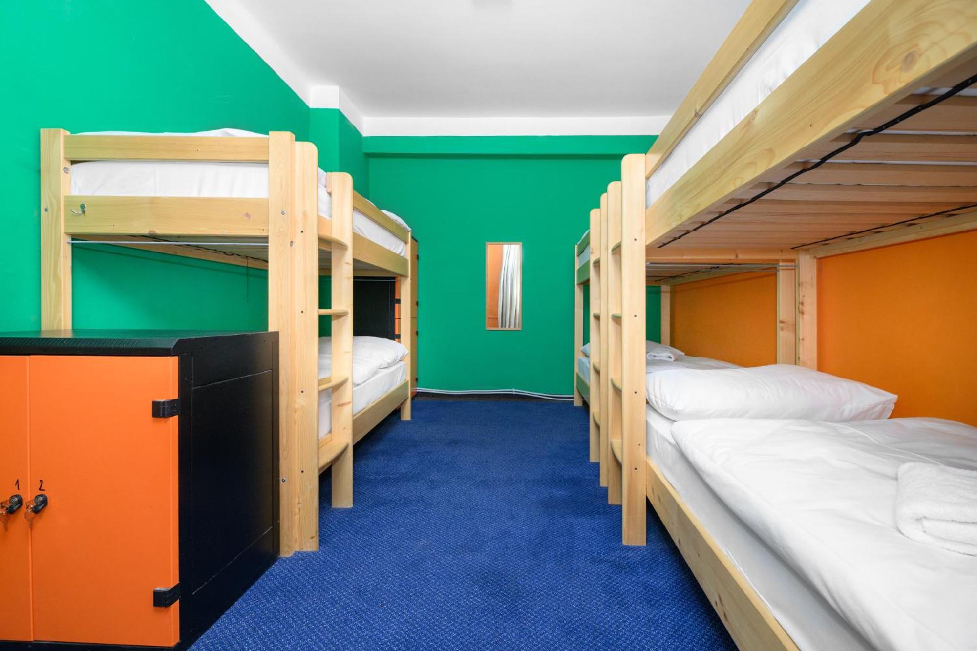 Benedikt City Center Hostel ปราก ภายนอก รูปภาพ